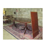 table w/ 2  24" leaves