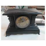 mantel clock