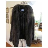 Paula Lishman Beaver Knit fur color Ombre Walnut