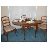 Breuners Dining Set