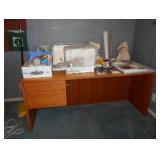 Sewing/Desk/Table