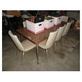Kitchen Table with 2 leaves and 8 chairs