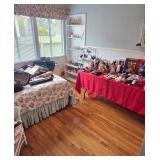 Grasons of Long Beach Metro 2 day Estate Sale