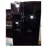 side by side refrigerator