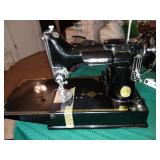 singer feather weight sewig machine