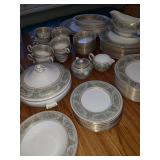 Wedgwood Gold Columbia sage green