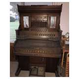 ANTIQUE WEAVER ORGAN AND PIANO CO PUMP ORGAN