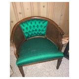 MID CENTURY CHAIR