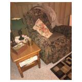 CLEAN LAZY BOY CHAIR RECLINER