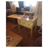 KENMORE ELECTRIC SEWING MACHINE