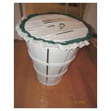 HAND CRAFTED BUSHEL BASKET CLOTHES HAMPER