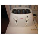 LARGE TOASTER 4 SLOTS