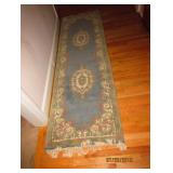 FLOOR RUNNER RUG