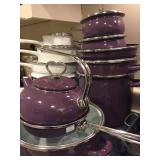 Purple cookware 