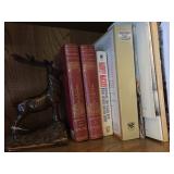 Books and bookends 