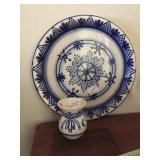 Blue and white pottery 