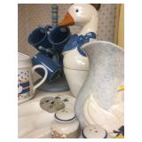 Vintage kitchen goose items 