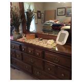 Bassett - dresser and mirror 