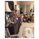 Bedroom packed, Hooked Rug 
