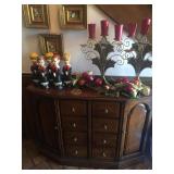 Entry Piece with Christmas Decorations 