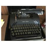 Smith Corona manual typewriter