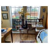 Formal Living Room Full of Great Item