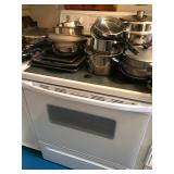 Whirlpool Stove/Oven, excellent condition