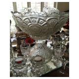 Punchbowl set