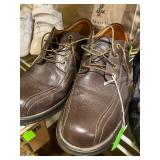 Rockport Mens leather shoes, size 10.5  