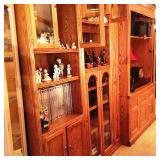 Wall units with Hummel decoratives