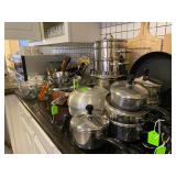 Kitchen Full of Great Items