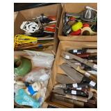 Knives and other kitchen gadets