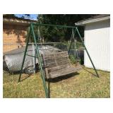 Free standing porch swing