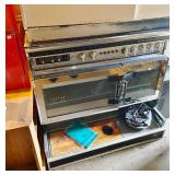 Tappan brand gas stove, original to house, 1959, model Fabulous 400