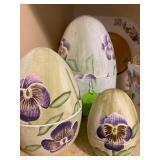 Nesting Pansy Eggs