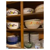 Tons of Mixing Bowls with Lids