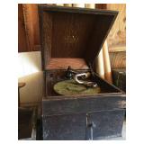 Old victrola