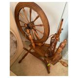 Antique spinning wheel