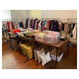 Ladies designer clothing from XL to 2X including Coldwater Creek, Alfred Dunner, Chicos, Van Heusen,