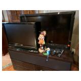 Electronic, TV, DVD player, Bose Speakers 