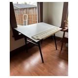 Artist work station/table