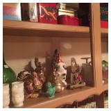 Rooster, horse and assorted decoratives