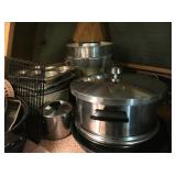 Cookware, pressure cooker