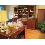 Wall unit/desk, crystal pieces, lamps and decoratives