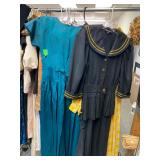 Vintage and Boutique women clothing by Cinq, Cabi, Coldwater Creek, Curio, Fashion Nova, Aria,