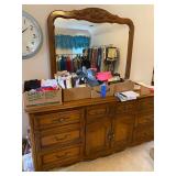 Bedroom dresser with Mirror