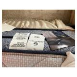 Queen Bed, deep Serta Perfect Sleeper, Charlotte Euro Top