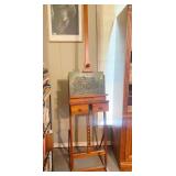 Artist Easel