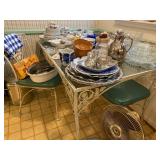Vintage Wrought Iron dining room table with 4 chairs