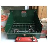 Great vintage Coleman camping stove in perfect condition